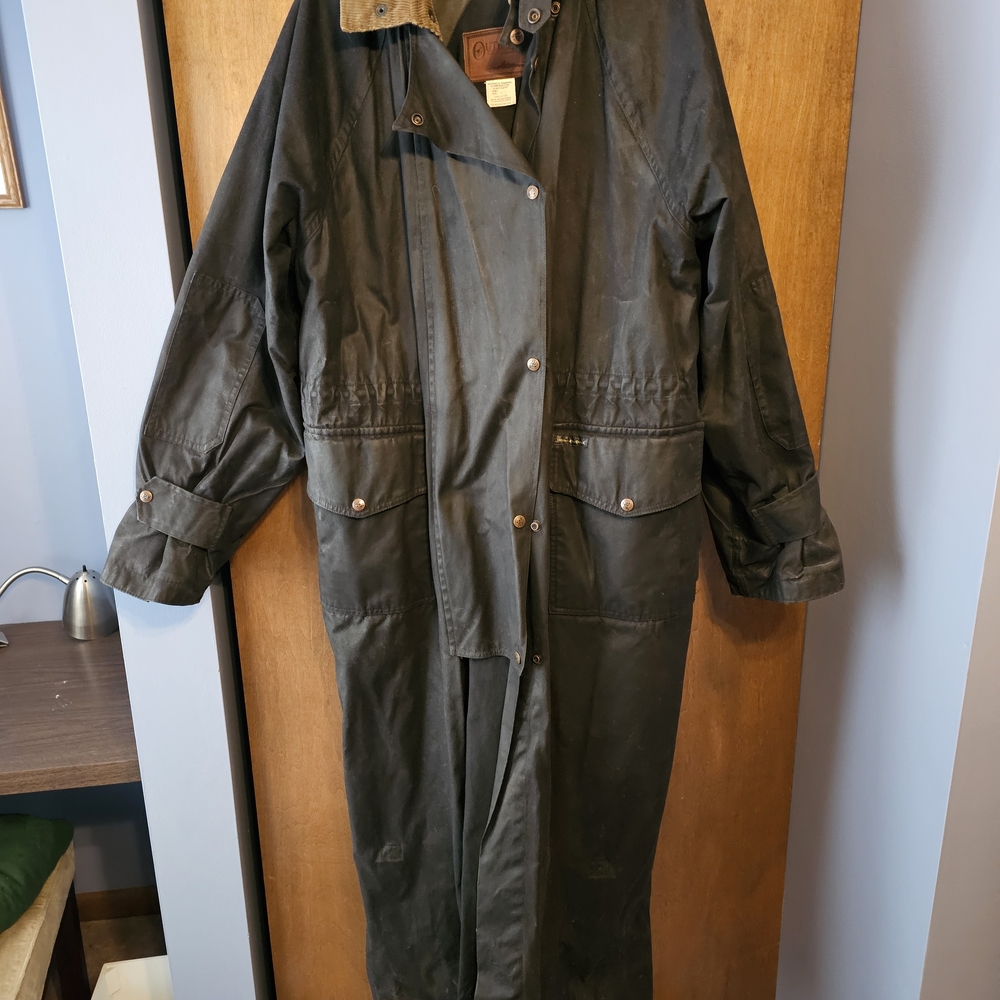 Oilskins of the Outback Men's Trench Coat - Black - Picture 3 of 4